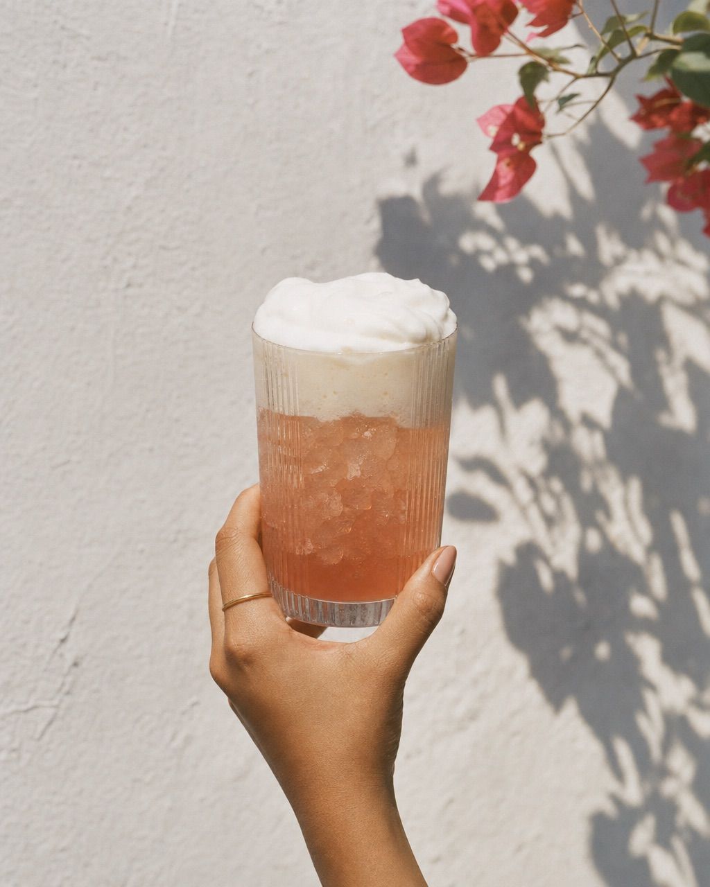 Pink Lemonade Cloud: Raspberry lemonade under a vanilla cold-foam cloud.